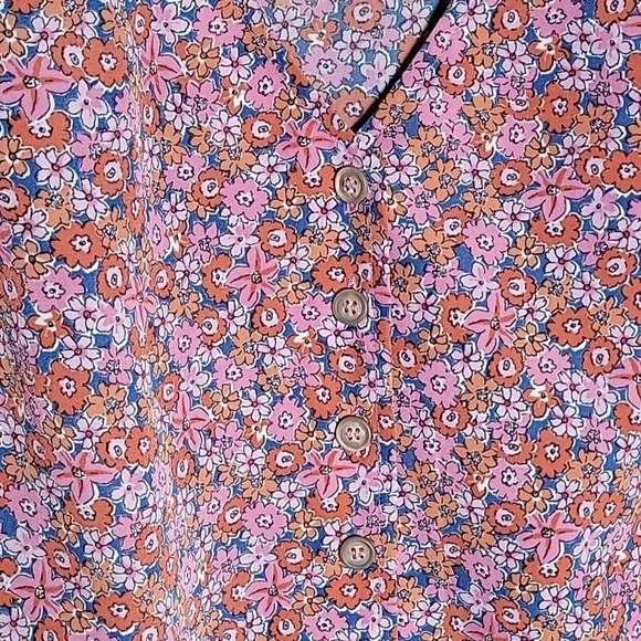 Sanctuary Floral Button Down Shirt Size Medium - Picture 7 of 8